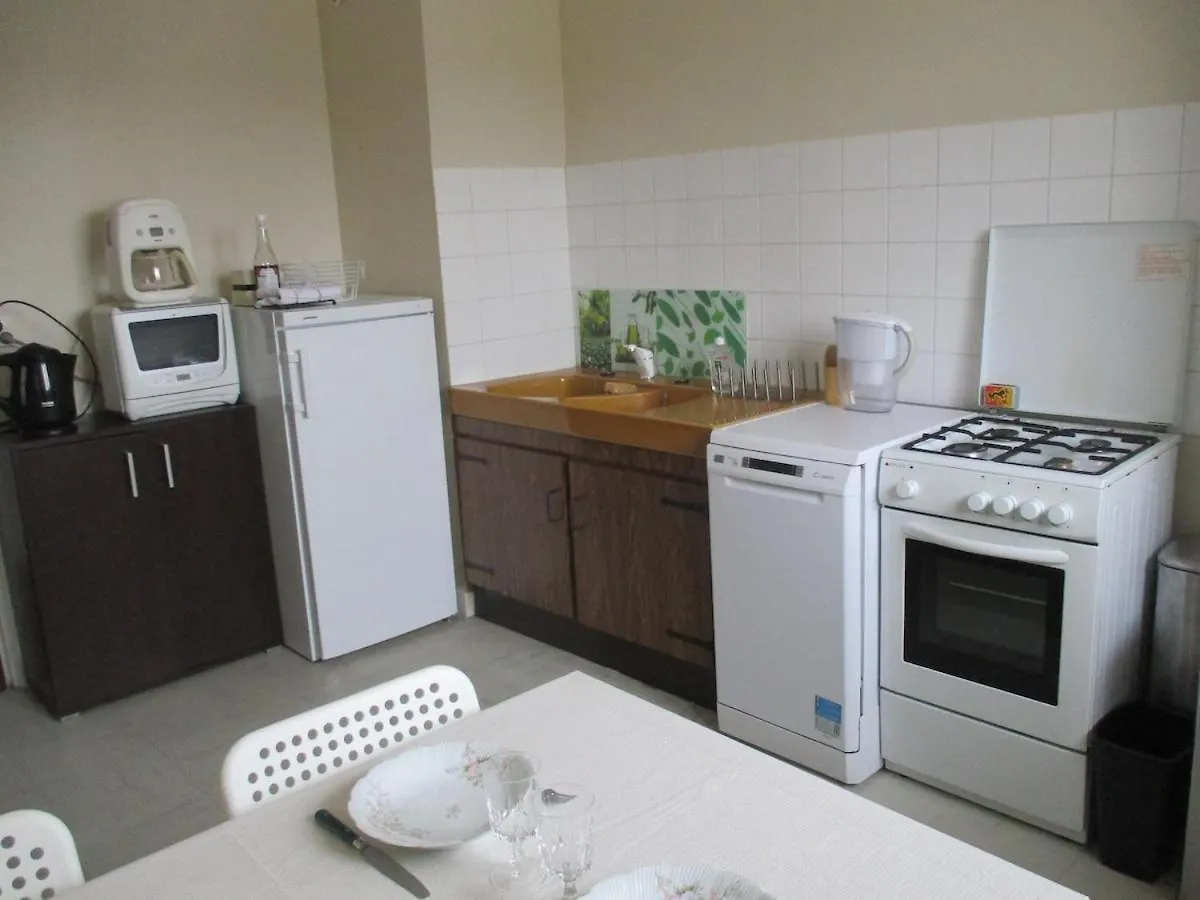 Appartement Au Coeur D'Huelgoat 0*, Huelgoat